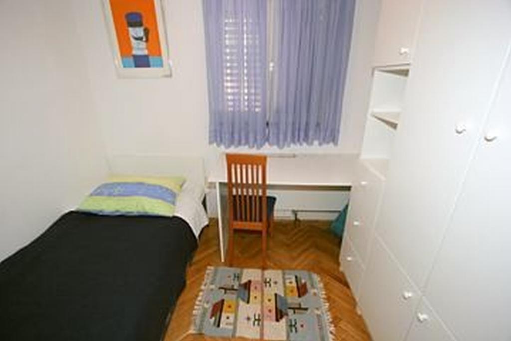 Apartments Toni Two Igrane Eksteriør billede